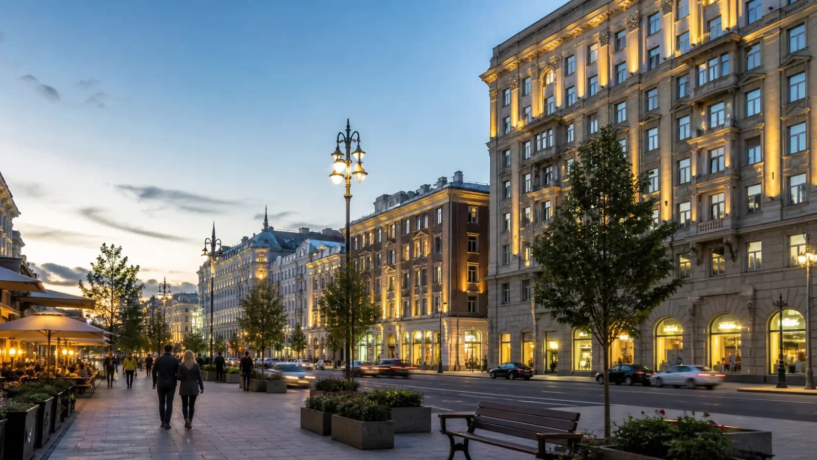 У метро Пушкинская